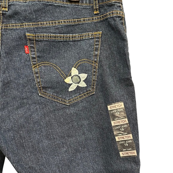 Levi's 528 Women's Curvy Boot Cut Capri Jeans Embellished Floral Stretch Size 19 - Picture 7 of 12